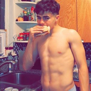 Meet your Posher, Robert